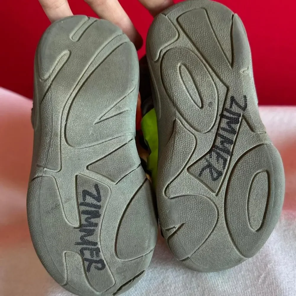 Oshkosh B’Gosh Water Shoes Toddler Size 8M Beach Waterpark Pool Vacation